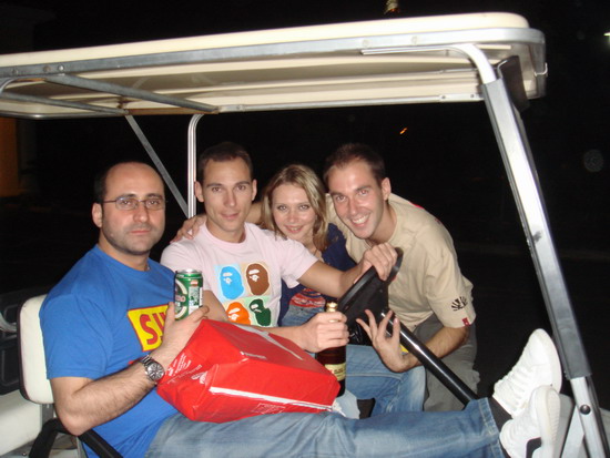 nos vamos a jugar al golf.jpg